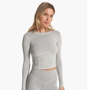 Vuori Chilled Out Long Sleeve Women's Top